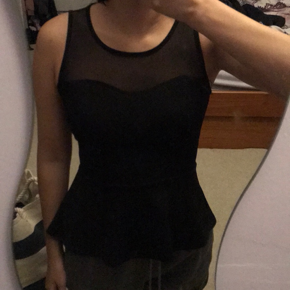 Mesh sweetheart black peplum top